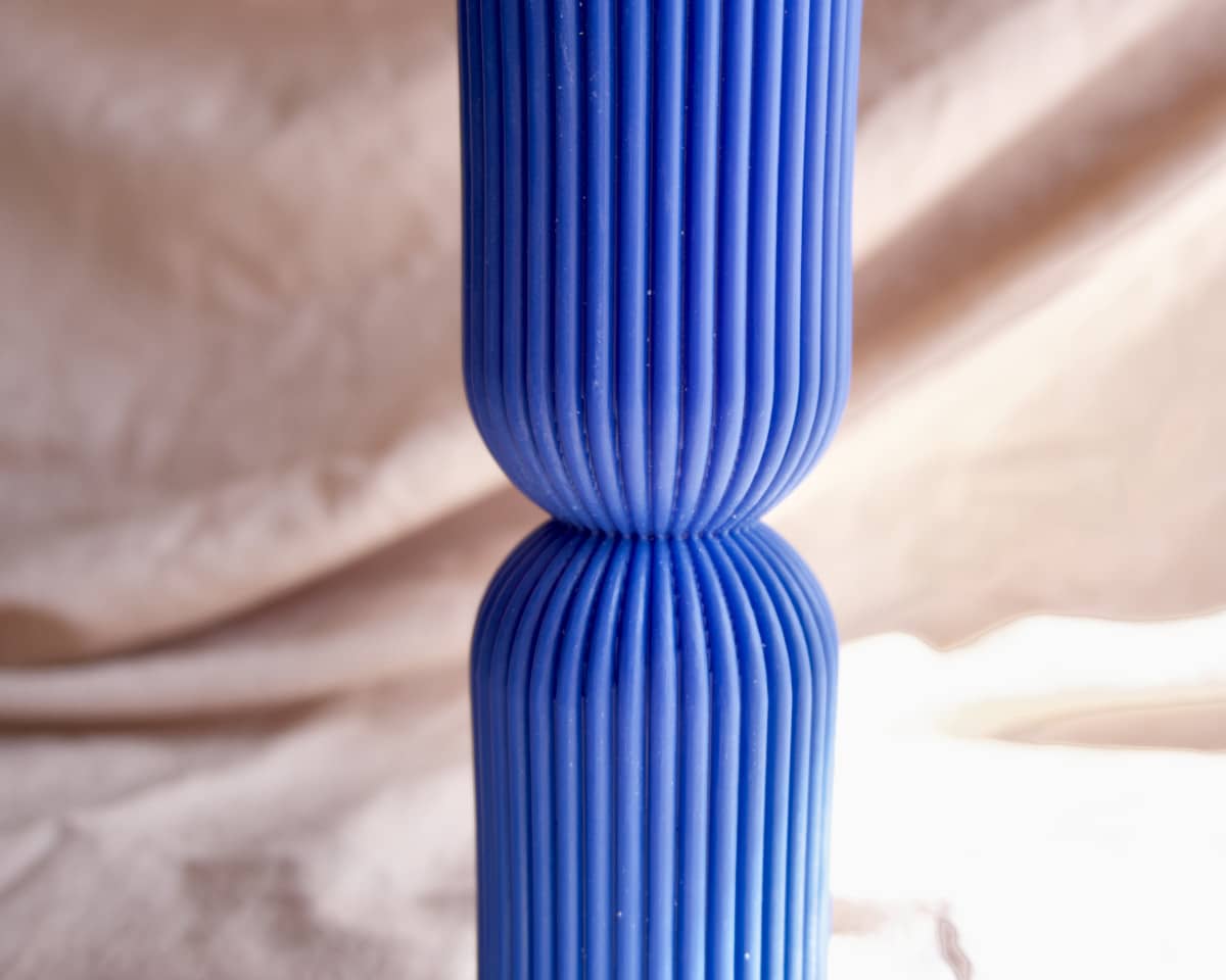 Bougie design décorative colonne bleue